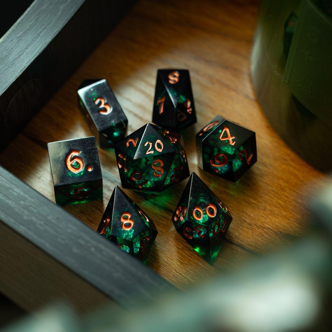 Witchwood Heart Liquid Core DND Dice Set